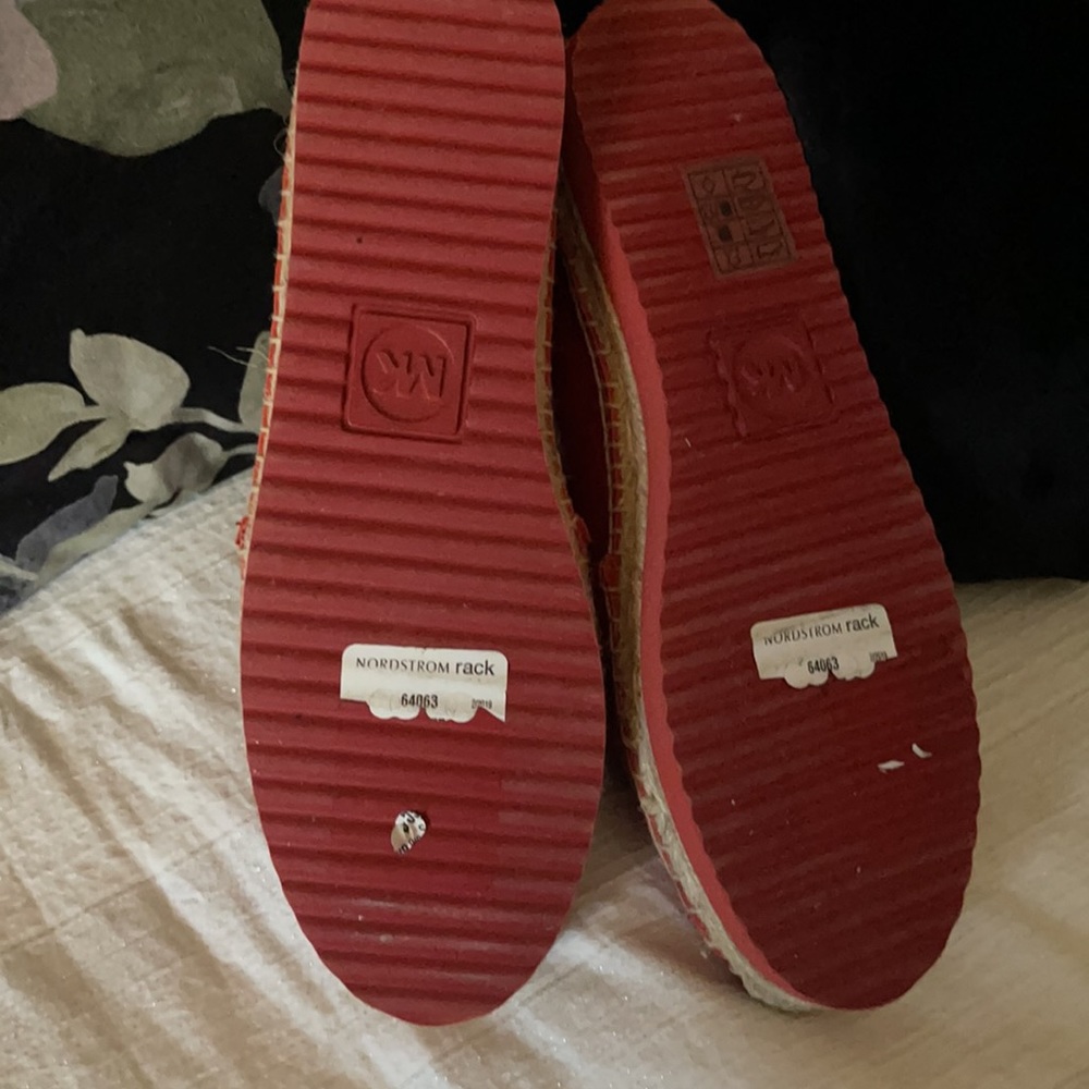 Shoes - Picture 2 of 2